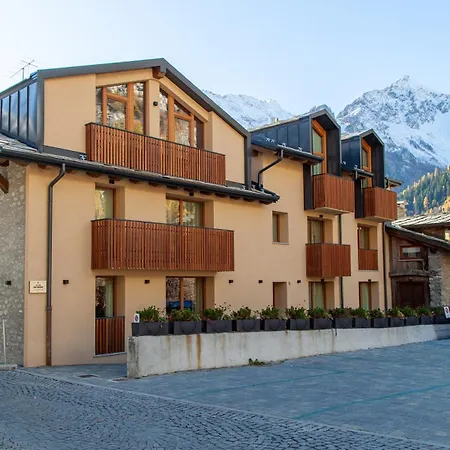 公寓 Maison Mont Blanc, Brand New Ideal For 4, Private Parking, Walking From Center