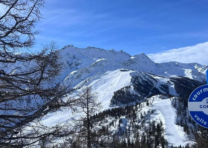 Apartman Maison Mont Blanc, Brand New Ideal For 4, Private Parking, Walking From Center