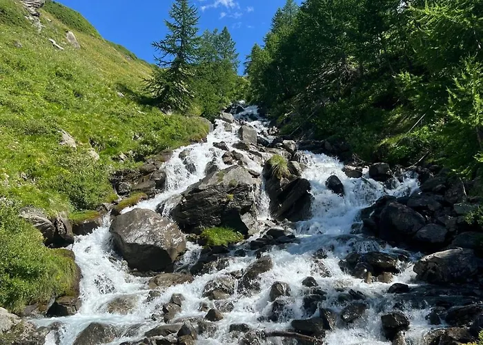 Maison Mont Blanc, Brand New Ideal For 4, Private Parking, Walking From Center Apartman *